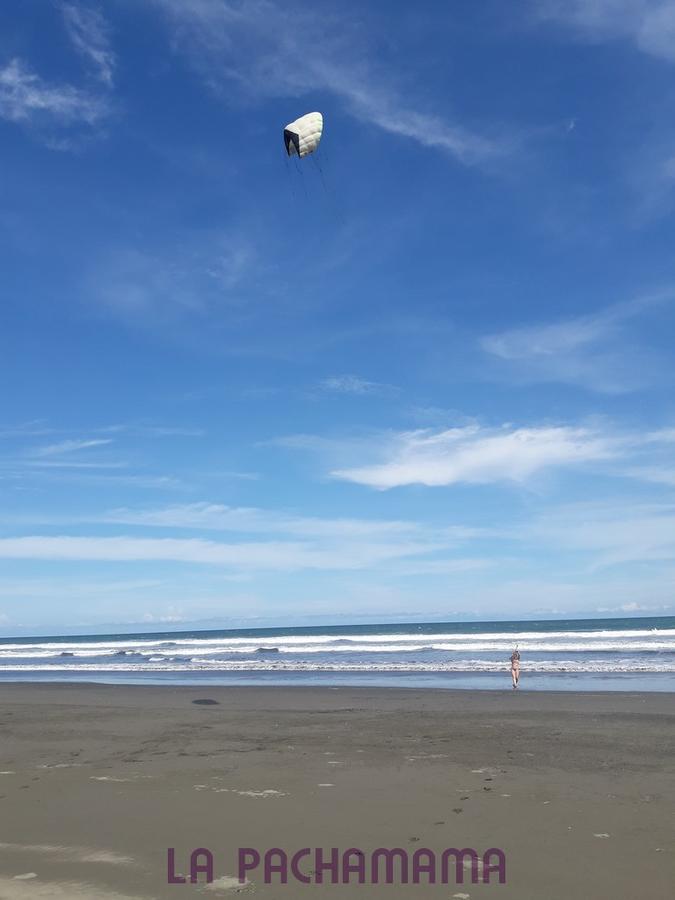 Hostal Pachamama Isla de Canas Bagian luar foto